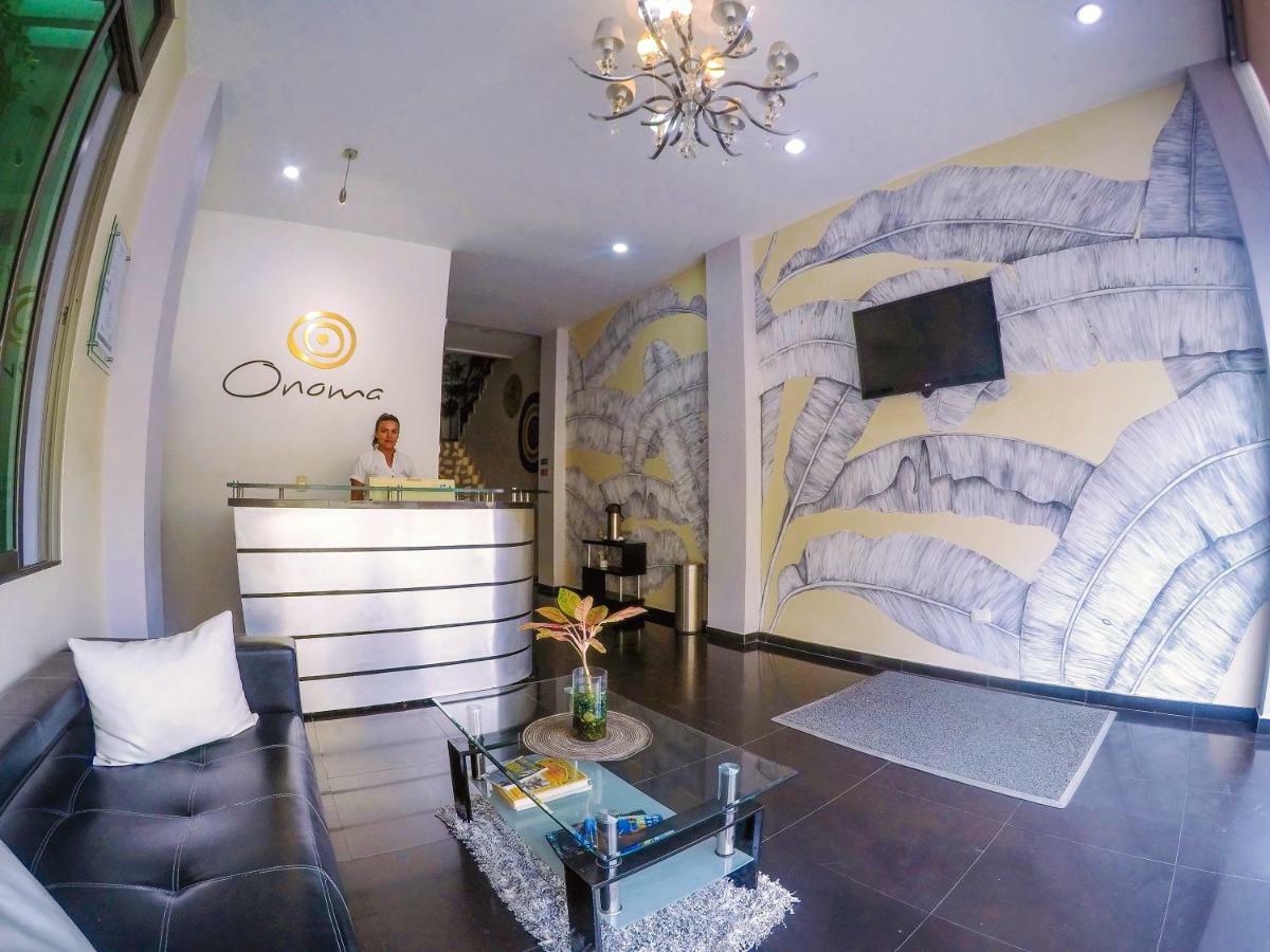Onoma Hotel Lorica エクステリア 写真