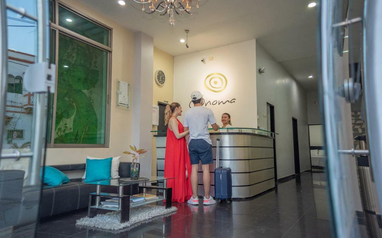 Onoma Hotel Lorica エクステリア 写真