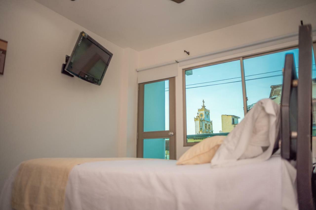 Onoma Hotel Lorica エクステリア 写真