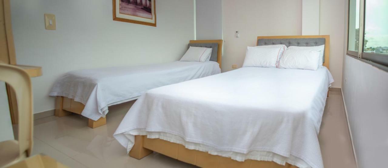 Onoma Hotel Lorica エクステリア 写真